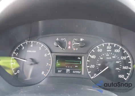 2016 Nissan Sentra S z USA, uszkodzony, nr VIN 3N1AB7AP8GY318826